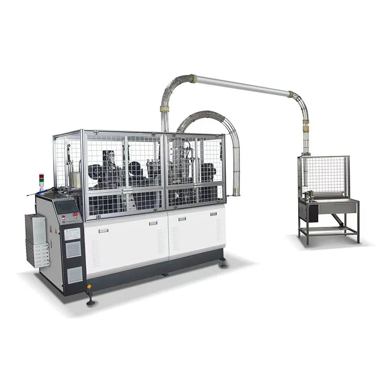 Welke producten produceren fabrikanten van papieren bekermachines voornamelijk?